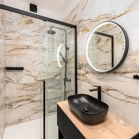 Exclusive Muri Apartment *